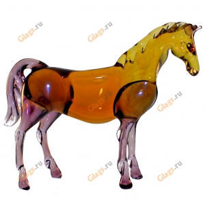 Лошадь сувенир из стекла